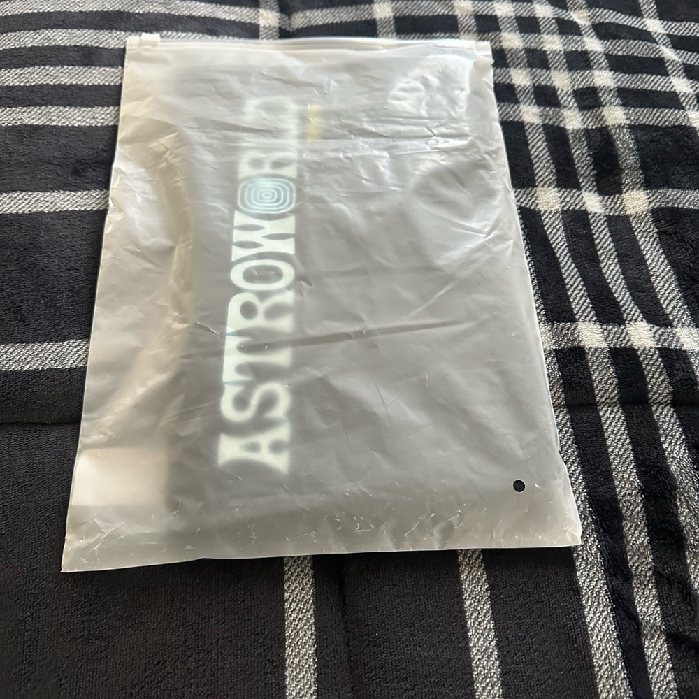 Brand new Travis Scott Astroworld Tee